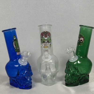 SKULL SHAPE WATER PIPE